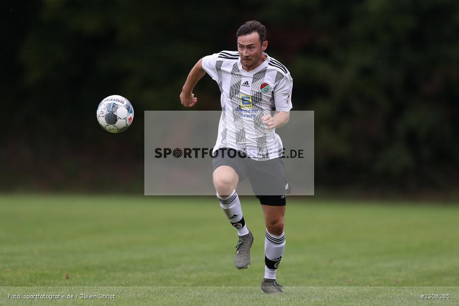 Moritz Stobbies, Sportplatz, Nassig, 03.10.2021, sport, BFV, action, Fussball, Deutschland, Oktober 2021, Saison 2021/2022, TSV, SVE, bfv-Landesliga Odenwald, TSV Assamstadt, SV Eintracht Nassig - Bild-ID: 2308285