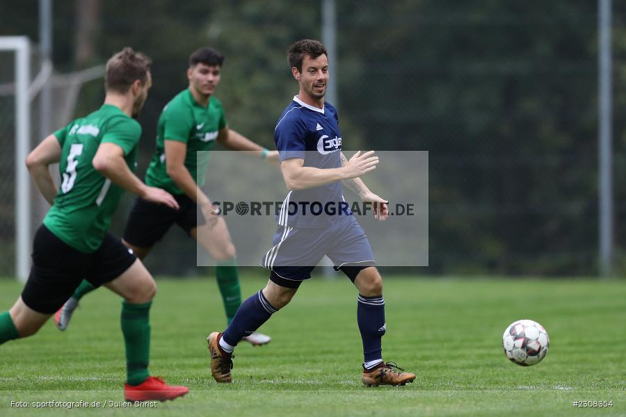 Timo Maier, Sportplatz, Höhefeld, 03.10.2021, sport, action, Fussball, Deutschland, Oktober 2021, Saison 2021/2022, FCK, DHK, Kreisliga TBB, FC Külsheim, Kickers DHK Wertheim - Bild-ID: 2308354