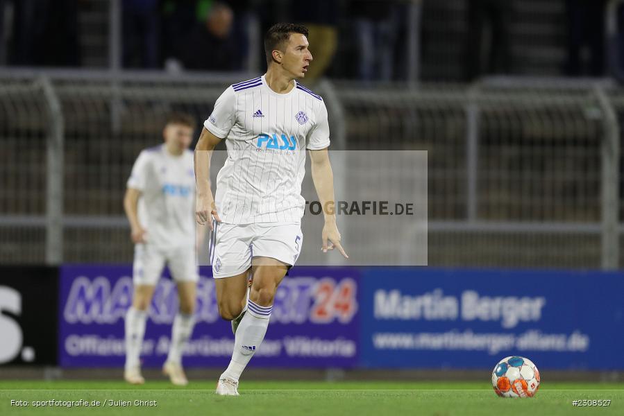 Elmir Muhic, Stadion am Schönbusch, Aschaffenburg, 05.10.2021, BFV, sport, action, Fussball, Deutschland, Oktober 2021, Saison 2021/2022, 4. Liga, Regionalliga Bayern, FCP, SVA, FC Pipinsried, SV Viktoria Aschaffenburg - Bild-ID: 2308527 Elmir Muhic, Stadion am Schönbusch, Aschaffenburg, 05.10.2021, BFV, sport, action, Fussball, Deutschland, Oktober 2021, Saison 2021/2022, 4. Liga, Regionalliga Bayern, FCP, SVA, FC Pipinsried, SV Viktoria Aschaffenburg - Bild-ID: 2308527