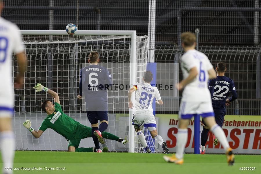 Daniel Cheron, Stadion am Schönbusch, Aschaffenburg, 05.10.2021, BFV, sport, action, Fussball, Deutschland, Oktober 2021, Saison 2021/2022, 4. Liga, Regionalliga Bayern, FCP, SVA, FC Pipinsried, SV Viktoria Aschaffenburg - Bild-ID: 2308529 Daniel Cheron, Stadion am Schönbusch, Aschaffenburg, 05.10.2021, BFV, sport, action, Fussball, Deutschland, Oktober 2021, Saison 2021/2022, 4. Liga, Regionalliga Bayern, FCP, SVA, FC Pipinsried, SV Viktoria Aschaffenburg - Bild-ID: 2308529