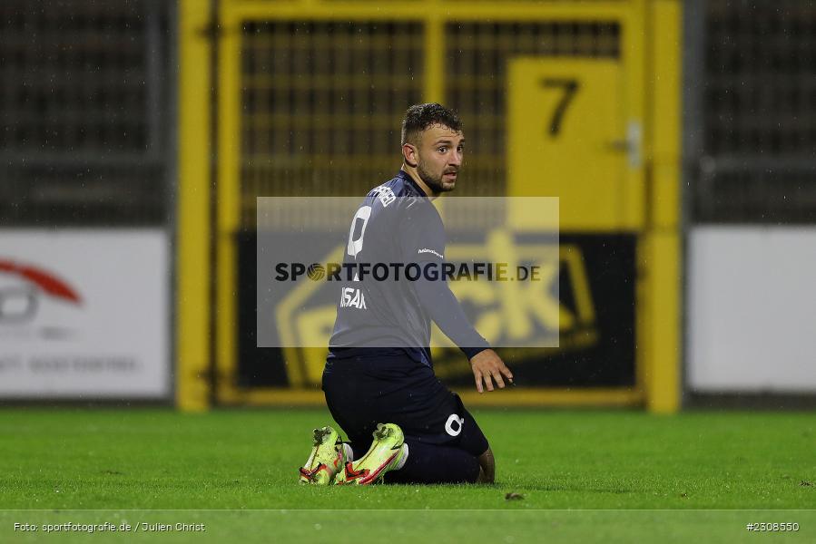 Serhat Imsak, Stadion am Schönbusch, Aschaffenburg, 05.10.2021, BFV, sport, action, Fussball, Deutschland, Oktober 2021, Saison 2021/2022, 4. Liga, Regionalliga Bayern, FCP, SVA, FC Pipinsried, SV Viktoria Aschaffenburg - Bild-ID: 2308550 Serhat Imsak, Stadion am Schönbusch, Aschaffenburg, 05.10.2021, BFV, sport, action, Fussball, Deutschland, Oktober 2021, Saison 2021/2022, 4. Liga, Regionalliga Bayern, FCP, SVA, FC Pipinsried, SV Viktoria Aschaffenburg - Bild-ID: 2308550