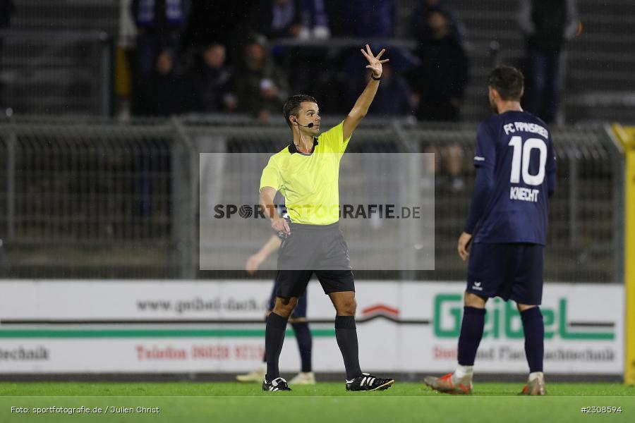 Hände, Arme, gestikuliert, Steffen Ehwald, Stadion am Schönbusch, Aschaffenburg, 05.10.2021, BFV, sport, action, Fussball, Deutschland, Oktober 2021, Saison 2021/2022, 4. Liga, Regionalliga Bayern, FCP, SVA, FC Pipinsried, SV Viktoria Aschaffenburg - Bild-ID: 2308594 Hände, Arme, gestikuliert, Steffen Ehwald, Stadion am Schönbusch, Aschaffenburg, 05.10.2021, BFV, sport, action, Fussball, Deutschland, Oktober 2021, Saison 2021/2022, 4. Liga, Regionalliga Bayern, FCP, SVA, FC Pipinsried, SV Viktoria Aschaffenburg - Bild-ID: 2308594