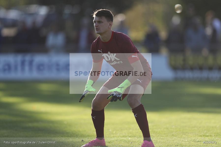 Julian Glos, Sportgelände, Karlburg, 09.10.2021, BFV, sport, action, Fussball, Deutschland, Oktober 2021, Saison 2021/2022, Bayernliga Nord, DJK, TSV, DJK Don Bosco Bamberg, TSV Karlburg - Bild-ID: 2309672 Julian Glos, Sportgelände, Karlburg, 09.10.2021, BFV, sport, action, Fussball, Deutschland, Oktober 2021, Saison 2021/2022, Bayernliga Nord, DJK, TSV, DJK Don Bosco Bamberg, TSV Karlburg - Bild-ID: 2309672
