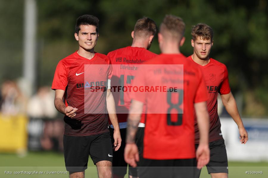 Jubeln, Sieg, Kevin Trauth, Sportgelände, Wertheim, 10.10.2021, BFV, sport, action, Fussball, Deutschland, Oktober 2021, Saison 2021/2022, Kreisliga TBB, DHK, VFB, Kickers DHK Wertheim, VfB Reicholzheim - Bild-ID: 2309698