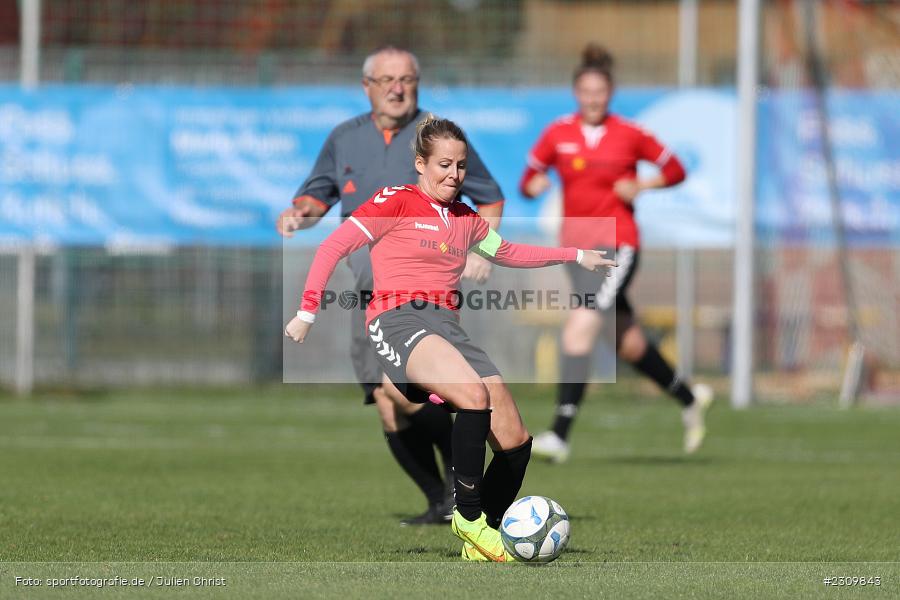 Marie Theres Franz, Sportpark Heuchelhof, Würzburg, 10.10.2021, BFV, sport, action, Fussball, Deutschland, Oktober 2021, Saison 2021/2022, Bezirksoberliga Frauen, FCK, FWK, FC Karsbach, FC Würzburger Kickers II - Bild-ID: 2309843