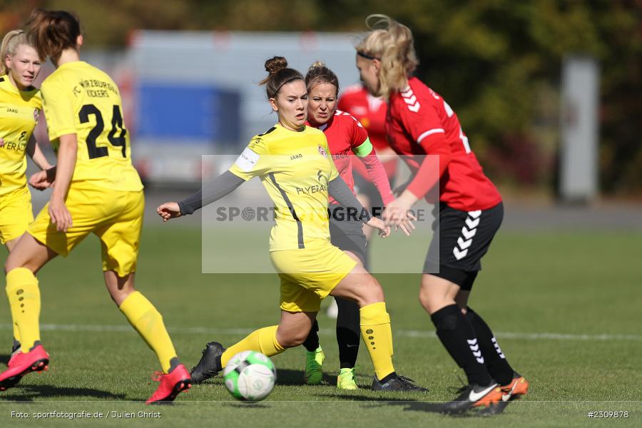 Julia Kohl, Sportpark Heuchelhof, Würzburg, 10.10.2021, BFV, sport, action, Fussball, Deutschland, Oktober 2021, Saison 2021/2022, Bezirksoberliga Frauen, FCK, FWK, FC Karsbach, FC Würzburger Kickers II - Bild-ID: 2309878