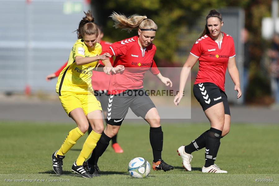 Leandra Jäger, Sportpark Heuchelhof, Würzburg, 10.10.2021, BFV, sport, action, Fussball, Deutschland, Oktober 2021, Saison 2021/2022, Bezirksoberliga Frauen, FCK, FWK, FC Karsbach, FC Würzburger Kickers II - Bild-ID: 2309883