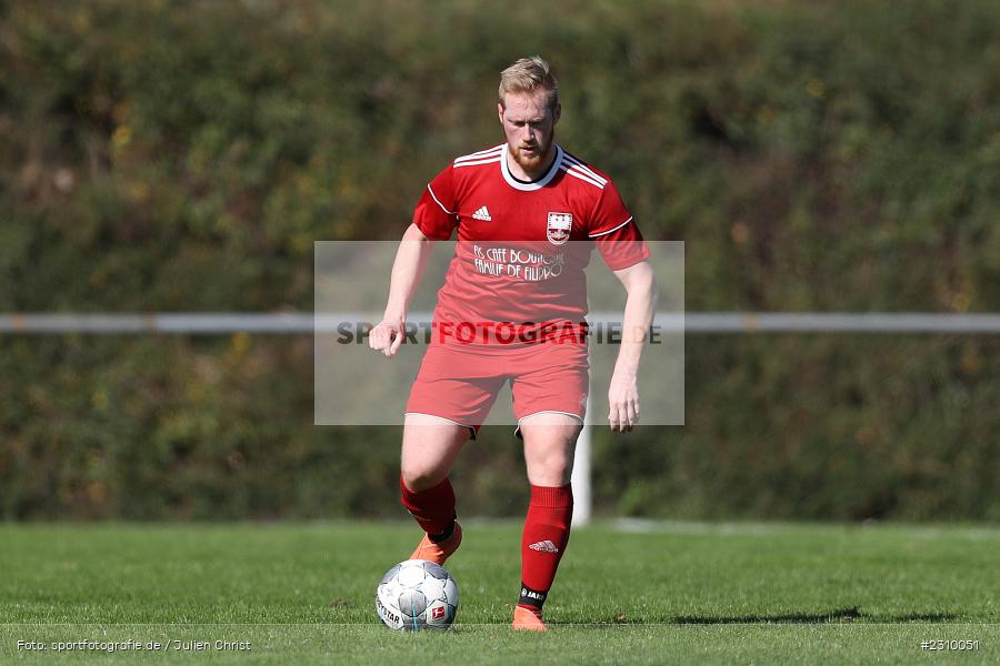 Niclas Hofmann, Sportgelände FC Wertheim-Eichel, Wertheim, 11.10.2021, BFV, sport, action, Fussball, Deutschland, Oktober 2021, Saison 2021/2022, Kreisklasse B TBB, URP, FCW, SpG Urphar-Lindelbach/Bettingen, FC Wertheim-Eichel 2 - Bild-ID: 2310051 Niclas Hofmann, Sportgelände FC Wertheim-Eichel, Wertheim, 11.10.2021, BFV, sport, action, Fussball, Deutschland, Oktober 2021, Saison 2021/2022, Kreisklasse B TBB, URP, FCW, SpG Urphar-Lindelbach/Bettingen, FC Wertheim-Eichel 2 - Bild-ID: 2310051