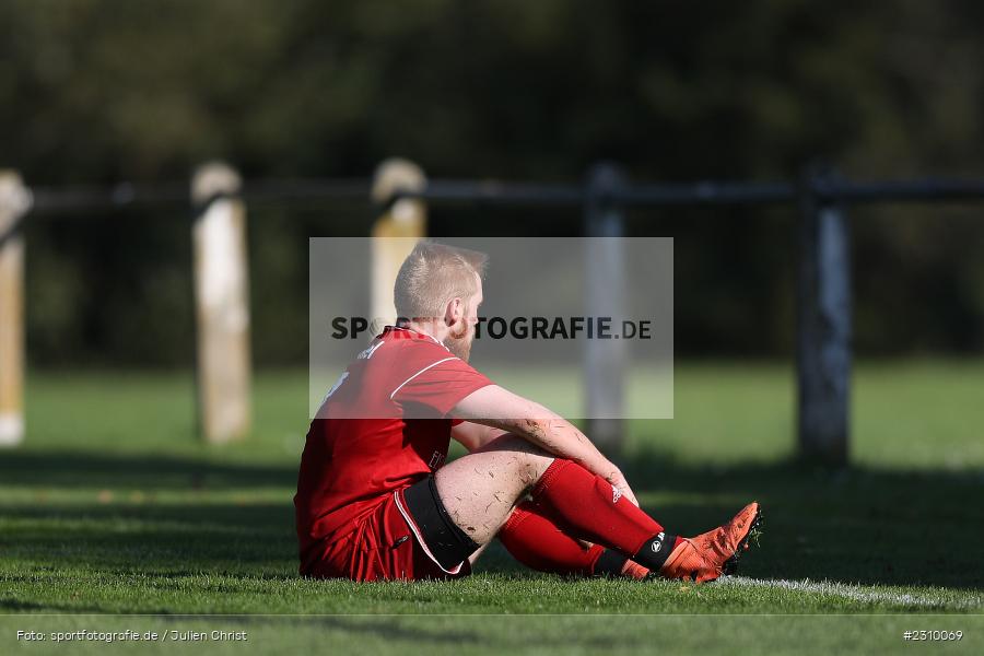 Niclas Hofmann, Sportgelände FC Wertheim-Eichel, Wertheim, 11.10.2021, BFV, sport, action, Fussball, Deutschland, Oktober 2021, Saison 2021/2022, Kreisklasse B TBB, URP, FCW, SpG Urphar-Lindelbach/Bettingen, FC Wertheim-Eichel 2 - Bild-ID: 2310069 Niclas Hofmann, Sportgelände FC Wertheim-Eichel, Wertheim, 11.10.2021, BFV, sport, action, Fussball, Deutschland, Oktober 2021, Saison 2021/2022, Kreisklasse B TBB, URP, FCW, SpG Urphar-Lindelbach/Bettingen, FC Wertheim-Eichel 2 - Bild-ID: 2310069