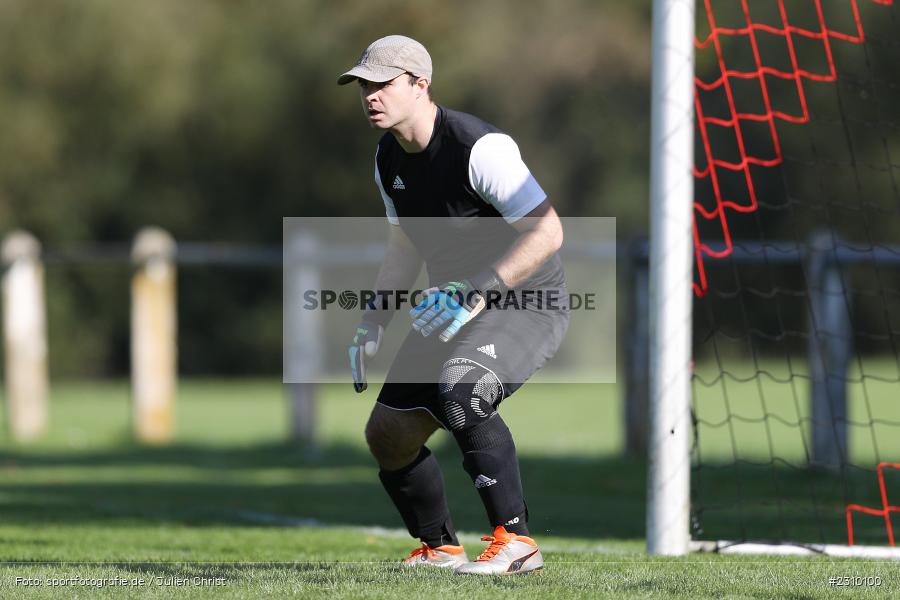 Mathias Miranda-Martinez, Sportgelände FC Wertheim-Eichel, Wertheim, 11.10.2021, BFV, sport, action, Fussball, Deutschland, Oktober 2021, Saison 2021/2022, Kreisklasse B TBB, URP, FCW, SpG Urphar-Lindelbach/Bettingen, FC Wertheim-Eichel 2 - Bild-ID: 2310100