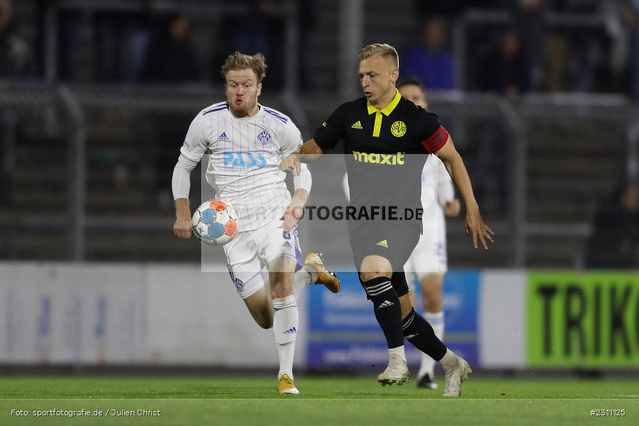 Benedikt Kirsch, Stadion am Schönbusch, Aschaffenburg, 15.10.2021, BFV, sport, action, Fussball, Deutschland, Oktober 2021, Saison 2021/2022, 4. Liga, Regionalliga Bayern, BAY, SVA, SpVgg Bayreuth, SV Viktoria Aschaffenburg - Bild-ID: 2311125