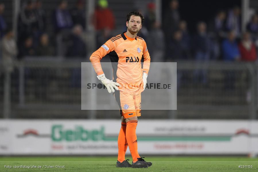Max Grün, Stadion am Schönbusch, Aschaffenburg, 15.10.2021, BFV, sport, action, Fussball, Deutschland, Oktober 2021, Saison 2021/2022, 4. Liga, Regionalliga Bayern, BAY, SVA, SpVgg Bayreuth, SV Viktoria Aschaffenburg - Bild-ID: 2311153