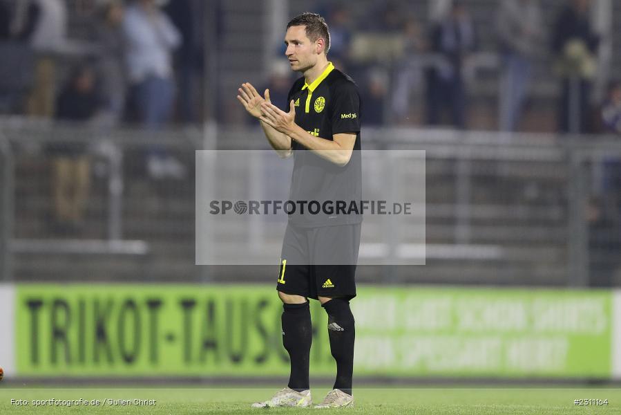 Markus Ziereis, Stadion am Schönbusch, Aschaffenburg, 15.10.2021, BFV, sport, action, Fussball, Deutschland, Oktober 2021, Saison 2021/2022, 4. Liga, Regionalliga Bayern, BAY, SVA, SpVgg Bayreuth, SV Viktoria Aschaffenburg - Bild-ID: 2311164 Markus Ziereis, Stadion am Schönbusch, Aschaffenburg, 15.10.2021, BFV, sport, action, Fussball, Deutschland, Oktober 2021, Saison 2021/2022, 4. Liga, Regionalliga Bayern, BAY, SVA, SpVgg Bayreuth, SV Viktoria Aschaffenburg - Bild-ID: 2311164