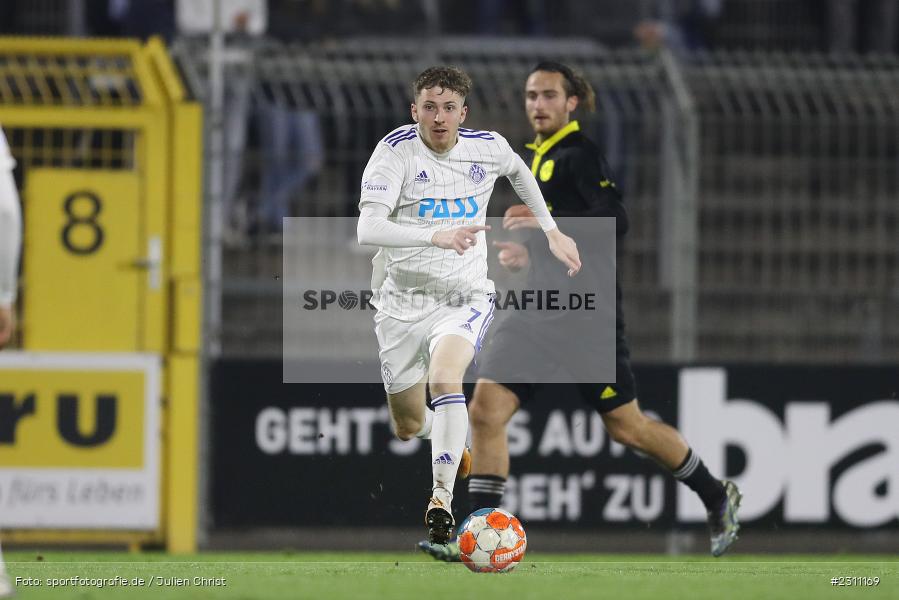 Benedict Laverty, Stadion am Schönbusch, Aschaffenburg, 15.10.2021, BFV, sport, action, Fussball, Deutschland, Oktober 2021, Saison 2021/2022, 4. Liga, Regionalliga Bayern, BAY, SVA, SpVgg Bayreuth, SV Viktoria Aschaffenburg - Bild-ID: 2311169 Benedict Laverty, Stadion am Schönbusch, Aschaffenburg, 15.10.2021, BFV, sport, action, Fussball, Deutschland, Oktober 2021, Saison 2021/2022, 4. Liga, Regionalliga Bayern, BAY, SVA, SpVgg Bayreuth, SV Viktoria Aschaffenburg - Bild-ID: 2311169