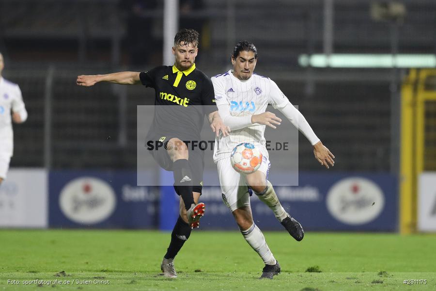 Daniel Steininger, Stadion am Schönbusch, Aschaffenburg, 15.10.2021, BFV, sport, action, Fussball, Deutschland, Oktober 2021, Saison 2021/2022, 4. Liga, Regionalliga Bayern, BAY, SVA, SpVgg Bayreuth, SV Viktoria Aschaffenburg - Bild-ID: 2311175