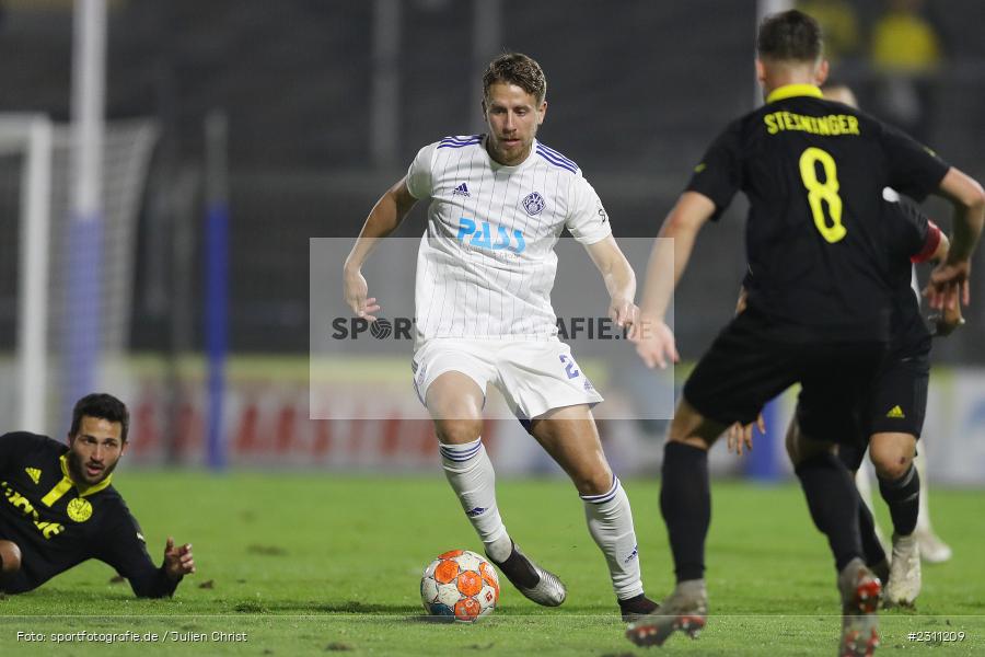 Marco Metzger, Stadion am Schönbusch, Aschaffenburg, 15.10.2021, BFV, sport, action, Fussball, Deutschland, Oktober 2021, Saison 2021/2022, 4. Liga, Regionalliga Bayern, BAY, SVA, SpVgg Bayreuth, SV Viktoria Aschaffenburg - Bild-ID: 2311209