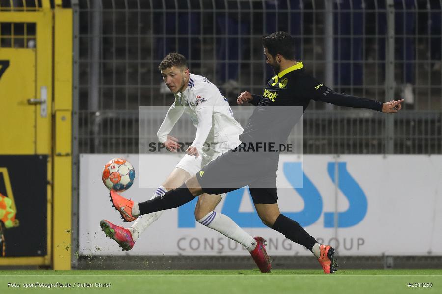 Niklas Meyer, Stadion am Schönbusch, Aschaffenburg, 15.10.2021, BFV, sport, action, Fussball, Deutschland, Oktober 2021, Saison 2021/2022, 4. Liga, Regionalliga Bayern, BAY, SVA, SpVgg Bayreuth, SV Viktoria Aschaffenburg - Bild-ID: 2311239 Niklas Meyer, Stadion am Schönbusch, Aschaffenburg, 15.10.2021, BFV, sport, action, Fussball, Deutschland, Oktober 2021, Saison 2021/2022, 4. Liga, Regionalliga Bayern, BAY, SVA, SpVgg Bayreuth, SV Viktoria Aschaffenburg - Bild-ID: 2311239