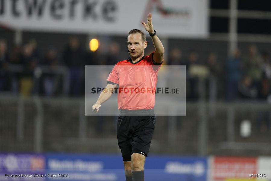 Schiedsrichter, Stefan Treiber, Stadion am Schönbusch, Aschaffenburg, 15.10.2021, BFV, sport, action, Fussball, Deutschland, Oktober 2021, Saison 2021/2022, 4. Liga, Regionalliga Bayern, BAY, SVA, SpVgg Bayreuth, SV Viktoria Aschaffenburg - Bild-ID: 2311280 Schiedsrichter, Stefan Treiber, Stadion am Schönbusch, Aschaffenburg, 15.10.2021, BFV, sport, action, Fussball, Deutschland, Oktober 2021, Saison 2021/2022, 4. Liga, Regionalliga Bayern, BAY, SVA, SpVgg Bayreuth, SV Viktoria Aschaffenburg - Bild-ID: 2311280
