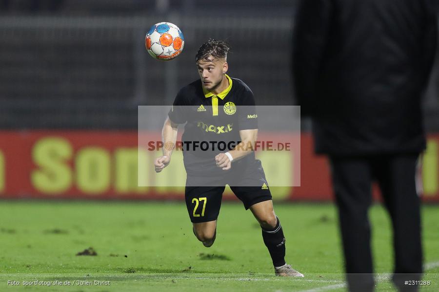 Ivan Knezevic, Stadion am Schönbusch, Aschaffenburg, 15.10.2021, BFV, sport, action, Fussball, Deutschland, Oktober 2021, Saison 2021/2022, 4. Liga, Regionalliga Bayern, BAY, SVA, SpVgg Bayreuth, SV Viktoria Aschaffenburg - Bild-ID: 2311288 Ivan Knezevic, Stadion am Schönbusch, Aschaffenburg, 15.10.2021, BFV, sport, action, Fussball, Deutschland, Oktober 2021, Saison 2021/2022, 4. Liga, Regionalliga Bayern, BAY, SVA, SpVgg Bayreuth, SV Viktoria Aschaffenburg - Bild-ID: 2311288