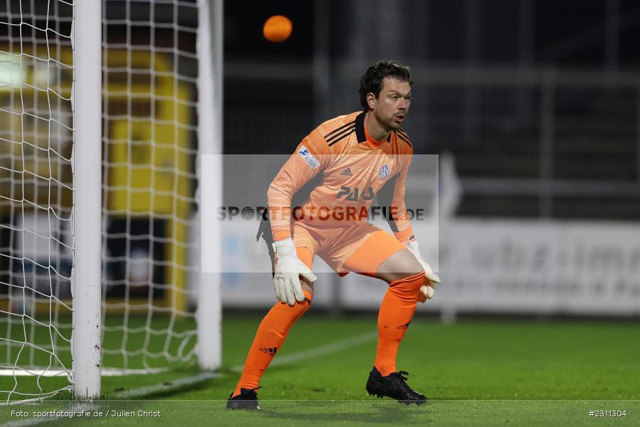 Max Grün, Stadion am Schönbusch, Aschaffenburg, 15.10.2021, BFV, sport, action, Fussball, Deutschland, Oktober 2021, Saison 2021/2022, 4. Liga, Regionalliga Bayern, BAY, SVA, SpVgg Bayreuth, SV Viktoria Aschaffenburg - Bild-ID: 2311304 Max Grün, Stadion am Schönbusch, Aschaffenburg, 15.10.2021, BFV, sport, action, Fussball, Deutschland, Oktober 2021, Saison 2021/2022, 4. Liga, Regionalliga Bayern, BAY, SVA, SpVgg Bayreuth, SV Viktoria Aschaffenburg - Bild-ID: 2311304