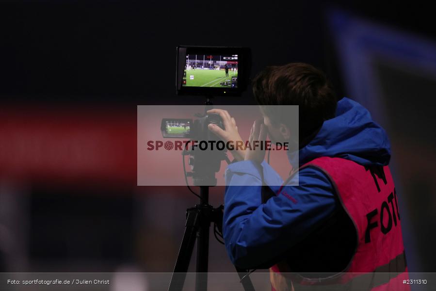 TV Video, Symbolbild, Stadion am Schönbusch, Aschaffenburg, 15.10.2021, BFV, sport, action, Fussball, Deutschland, Oktober 2021, Saison 2021/2022, 4. Liga, Regionalliga Bayern, BAY, SVA, SpVgg Bayreuth, SV Viktoria Aschaffenburg - Bild-ID: 2311310 TV Video, Symbolbild, Stadion am Schönbusch, Aschaffenburg, 15.10.2021, BFV, sport, action, Fussball, Deutschland, Oktober 2021, Saison 2021/2022, 4. Liga, Regionalliga Bayern, BAY, SVA, SpVgg Bayreuth, SV Viktoria Aschaffenburg - Bild-ID: 2311310