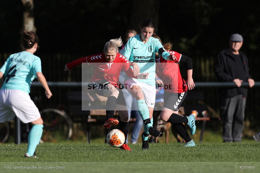 Julia Albert, Sportplatz, Karsbach, 16.10.2021, BFV, sport, action, Fussball, Deutschland, Oktober 2021, Saison 2021/2022, BOL, Bezirksoberliga Frauen, TSV, FCK, TSV Keilberg, FC Karsbach - Bild-ID: 2311456