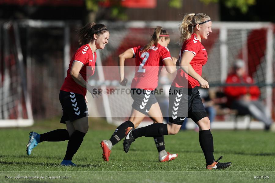 Anke Skrabs, Lisa Blum, Sportplatz, Karsbach, 16.10.2021, BFV, sport, action, Fussball, Deutschland, Oktober 2021, Saison 2021/2022, BOL, Bezirksoberliga Frauen, TSV, FCK, TSV Keilberg, FC Karsbach - Bild-ID: 2311519