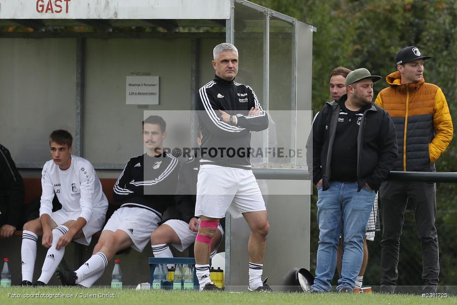 Trainer, Michael Weber, Sportplatz, Karsbach, 17.10.2021, BFV, sport, action, Fussball, Deutschland, Oktober 2021, Saison 2021/2022, GR3, Kreisklasse Würzburg, FVSBM, FCK, FV Stetten-Binsfeld-Müdesheim, SG FC Karsbach - Bild-ID: 2311725