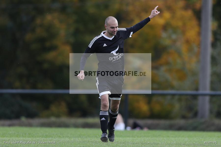 Torjubel, David Amtmann, Sportplatz, Karsbach, 17.10.2021, BFV, sport, action, Fussball, Deutschland, Oktober 2021, Saison 2021/2022, GR3, Kreisklasse Würzburg, FVSBM, FCK, FV Stetten-Binsfeld-Müdesheim, SG FC Karsbach - Bild-ID: 2311795