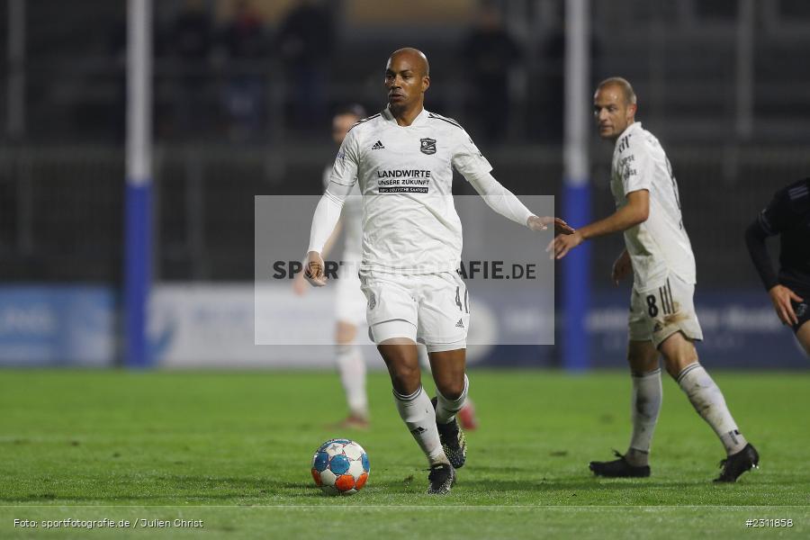 David Pisot, Stadion am Schönbusch, Aschaffenburg, 19.10.2021, BFV, sport, action, Fussball, Deutschland, Oktober 2021, Saison 2021/2022, 4. Liga, Regionalliga Bayern, UHG, SVA, SpVgg Unterhaching, SV Viktoria Aschaffenburg - Bild-ID: 2311858 David Pisot, Stadion am Schönbusch, Aschaffenburg, 19.10.2021, BFV, sport, action, Fussball, Deutschland, Oktober 2021, Saison 2021/2022, 4. Liga, Regionalliga Bayern, UHG, SVA, SpVgg Unterhaching, SV Viktoria Aschaffenburg - Bild-ID: 2311858