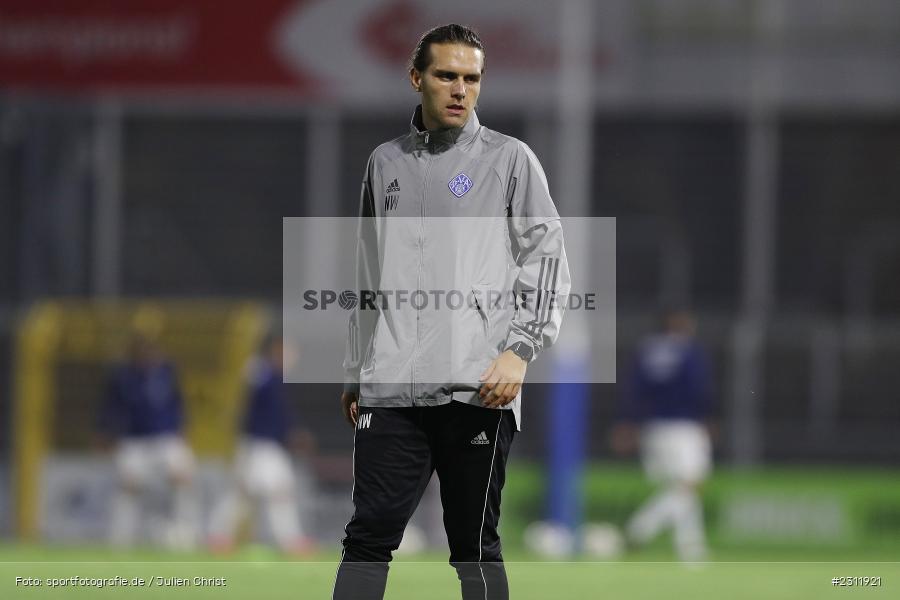 Nico Wegmann, Stadion am Schönbusch, Aschaffenburg, 19.10.2021, BFV, sport, action, Fussball, Deutschland, Oktober 2021, Saison 2021/2022, 4. Liga, Regionalliga Bayern, UHG, SVA, SpVgg Unterhaching, SV Viktoria Aschaffenburg - Bild-ID: 2311921