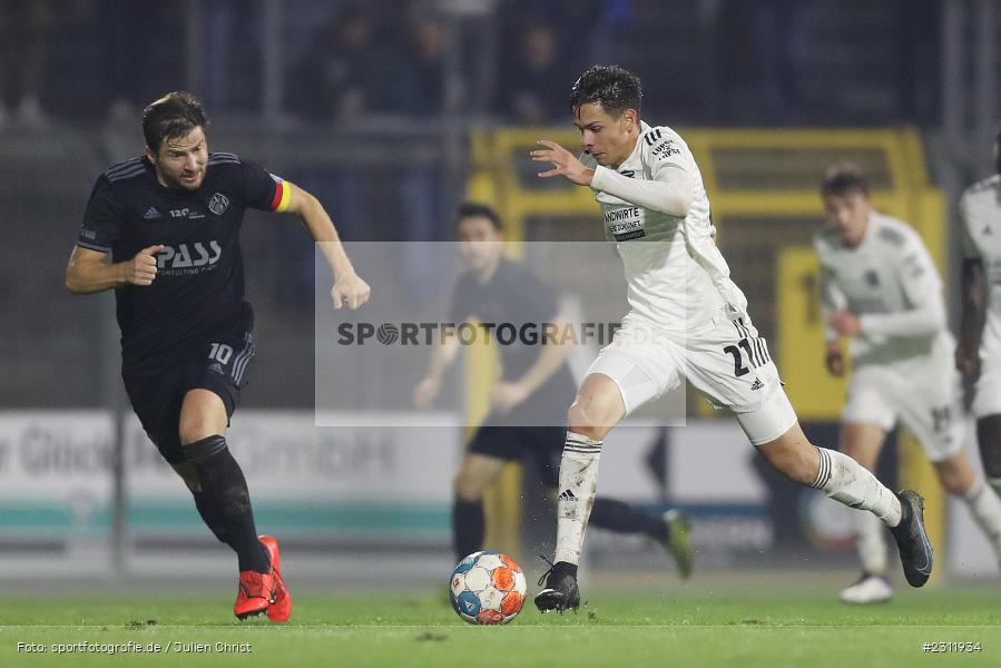 Tizian Zimmermann, Stadion am Schönbusch, Aschaffenburg, 19.10.2021, BFV, sport, action, Fussball, Deutschland, Oktober 2021, Saison 2021/2022, 4. Liga, Regionalliga Bayern, UHG, SVA, SpVgg Unterhaching, SV Viktoria Aschaffenburg - Bild-ID: 2311934 Tizian Zimmermann, Stadion am Schönbusch, Aschaffenburg, 19.10.2021, BFV, sport, action, Fussball, Deutschland, Oktober 2021, Saison 2021/2022, 4. Liga, Regionalliga Bayern, UHG, SVA, SpVgg Unterhaching, SV Viktoria Aschaffenburg - Bild-ID: 2311934
