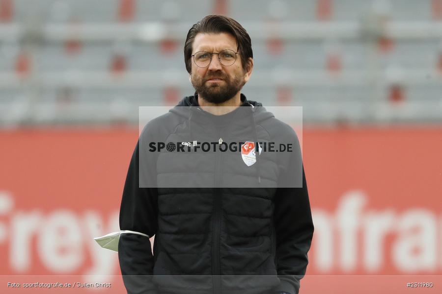 Peter Hyballa, FLYERALARM Arena, Würzburg, 23.10.2021, sport, action, Fussball, Deutschland, Oktober 2021, Saison 2021/2022, TGM, FWK, 3. Liga, Türkgücü München, FC Würzburger Kickers - Bild-ID: 2311980