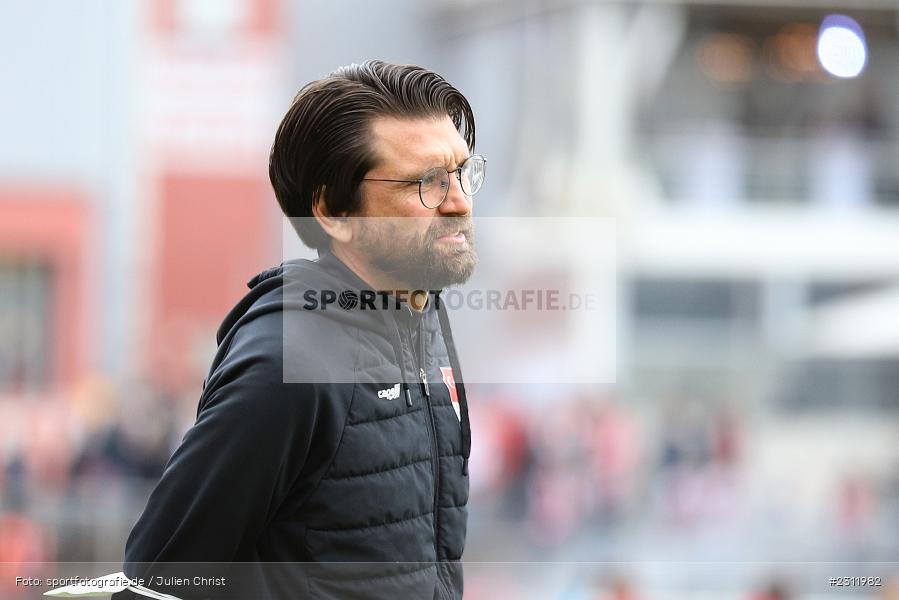 Peter Hyballa, FLYERALARM Arena, Würzburg, 23.10.2021, DFL, sport, action, Fussball, Deutschland, Oktober 2021, Saison 2021/2022, TGM, FWK, 3. Liga, Türkgücü München, FC Würzburger Kickers - Bild-ID: 2311982