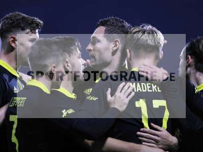Fotos von SV Viktoria Aschaffenburg - SpVgg Bayreuth auf sportfotografie.de