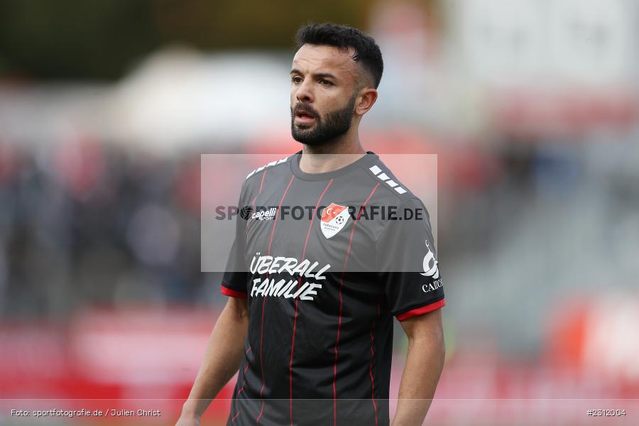 Albion Vrenezi, FLYERALARM Arena, Würzburg, 23.10.2021, DFL, sport, action, Fussball, Deutschland, Oktober 2021, Saison 2021/2022, TGM, FWK, 3. Liga, Türkgücü München, FC Würzburger Kickers - Bild-ID: 2312004