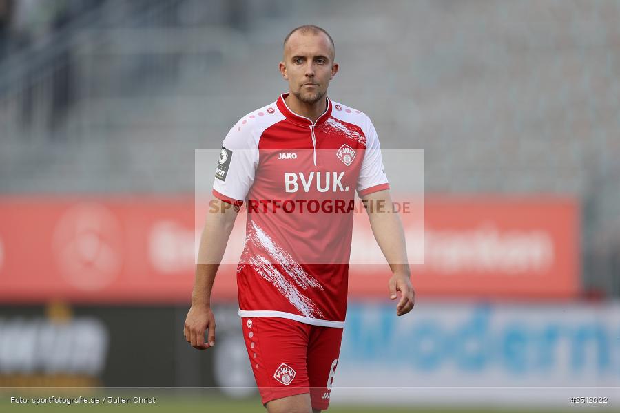 Tobias Kraulich, FLYERALARM Arena, Würzburg, 23.10.2021, DFL, sport, action, Fussball, Deutschland, Oktober 2021, Saison 2021/2022, TGM, FWK, 3. Liga, Türkgücü München, FC Würzburger Kickers - Bild-ID: 2312022