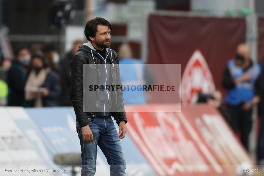 Peter Hyballa, FLYERALARM Arena, Würzburg, 23.10.2021, DFL, sport, action, Fussball, Deutschland, Oktober 2021, Saison 2021/2022, TGM, FWK, 3. Liga, Türkgücü München, FC Würzburger Kickers - Bild-ID: 2312043 Peter Hyballa, FLYERALARM Arena, Würzburg, 23.10.2021, DFL, sport, action, Fussball, Deutschland, Oktober 2021, Saison 2021/2022, TGM, FWK, 3. Liga, Türkgücü München, FC Würzburger Kickers - Bild-ID: 2312043