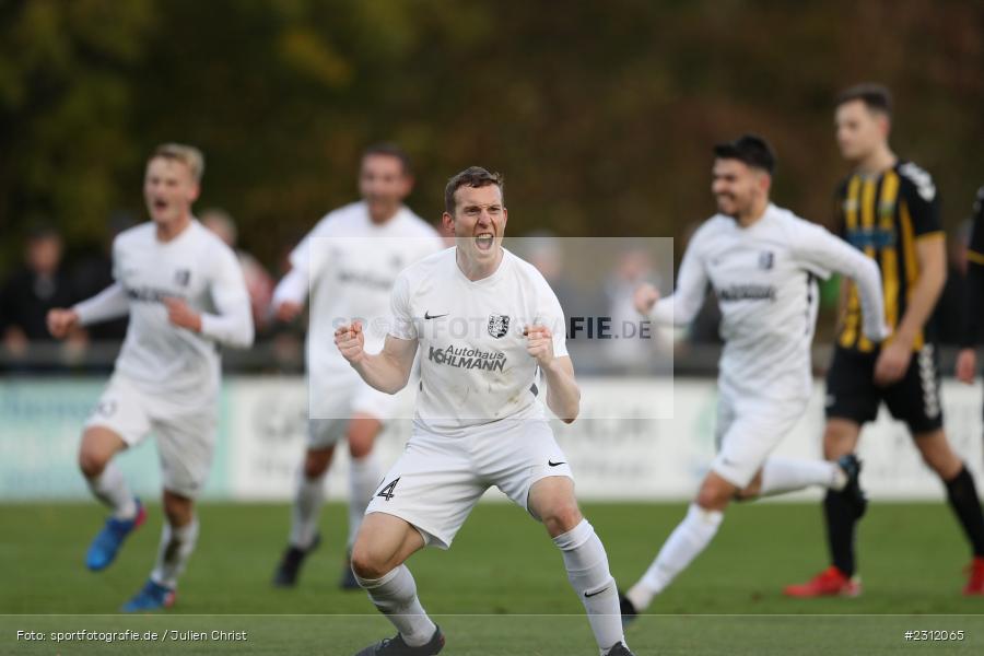 Sebastian Fries, Sportplatz, Karlburg, 23.10.2021, BFV, sport, action, Fussball, Deutschland, Oktober 2021, Saison 2021/2022, Bayernliga Nord, HOF, TSV, SpVgg Bayern Hof, TSV Karlburg - Bild-ID: 2312065