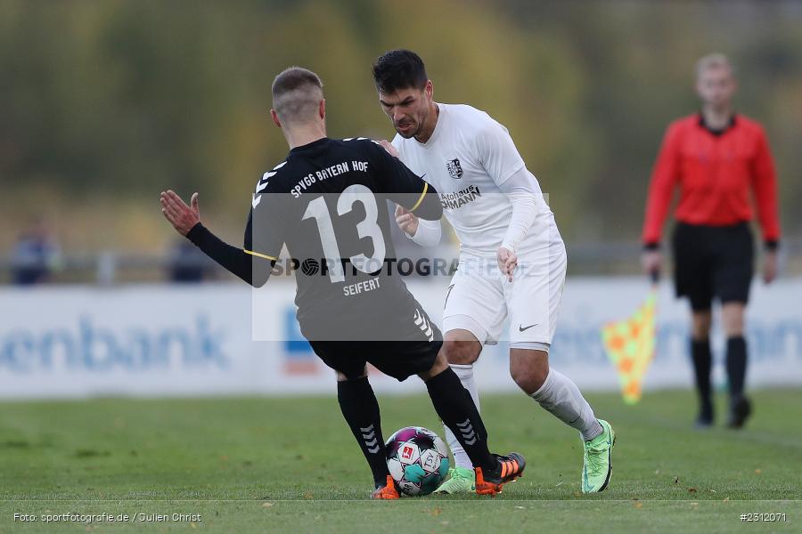 Steffen Bachmann, Sportplatz, Karlburg, 23.10.2021, BFV, sport, action, Fussball, Deutschland, Oktober 2021, Saison 2021/2022, Bayernliga Nord, HOF, TSV, SpVgg Bayern Hof, TSV Karlburg - Bild-ID: 2312071 Steffen Bachmann, Sportplatz, Karlburg, 23.10.2021, BFV, sport, action, Fussball, Deutschland, Oktober 2021, Saison 2021/2022, Bayernliga Nord, HOF, TSV, SpVgg Bayern Hof, TSV Karlburg - Bild-ID: 2312071