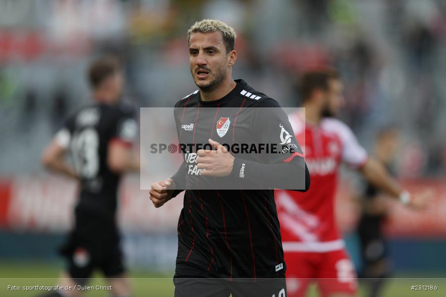 Sercan Sararer, FLYERALARM Arena, Würzburg, 23.10.2021, DFL, sport, action, Fussball, Deutschland, Oktober 2021, Saison 2021/2022, TGM, FWK, 3. Liga, Türkgücü München, FC Würzburger Kickers - Bild-ID: 2312186