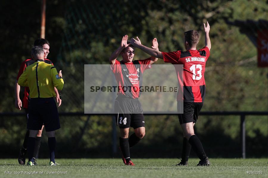 Torjubel, Michael Kühlwein, Sportplatz, Karsbach, 24.10.2021, BFV, sport, action, Fussball, Deutschland, Oktober 2021, Saison 2021/2022, Kreisklasse, SGB, FCK, SG Burgsinn, SG FC Karsbach - Bild-ID: 2312252 Torjubel, Michael Kühlwein, Sportplatz, Karsbach, 24.10.2021, BFV, sport, action, Fussball, Deutschland, Oktober 2021, Saison 2021/2022, Kreisklasse, SGB, FCK, SG Burgsinn, SG FC Karsbach - Bild-ID: 2312252