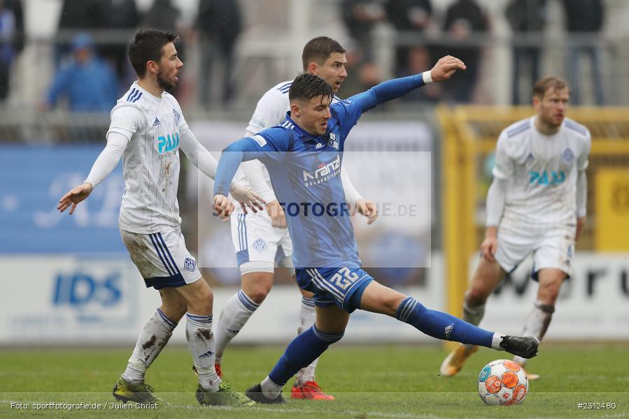 Semir Telalovic, Stadion am Schönbusch, Aschaffenburg, 30.10.2021, BFV, sport, action, Fussball, Deutschland, Oktober 2021, Saison 2021/2022, 4. Liga, Regionalliga Bayern, FVI, SVA, FV Illertissen, SV Viktoria Aschaffenburg - Bild-ID: 2312480