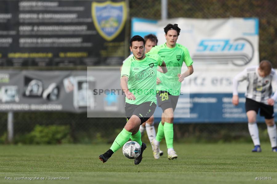 Marius-Helmut Volk, Sportgelände, Nassig, 31.10.2021, BFV, sport, action, Fussball, Deutschland, Oktober 2021, Saison 2021/2022, BFV-Landesliga Odenwald, TSV, SVE, TSV Rosenberg, SV Eintracht Nassig - Bild-ID: 2312815 Marius-Helmut Volk, Sportgelände, Nassig, 31.10.2021, BFV, sport, action, Fussball, Deutschland, Oktober 2021, Saison 2021/2022, BFV-Landesliga Odenwald, TSV, SVE, TSV Rosenberg, SV Eintracht Nassig - Bild-ID: 2312815