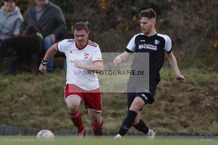 Maximilian Franz, Sportgelände, Erlenbach, 31.10.2021, BFV, sport, action, Fussball, Deutschland, Oktober 2021, Saison 2021/2022, Kreisliga Würzburg, TSV, SVE, TSV Karlburg II, SV Erlenbach - Bild-ID: 2312925
