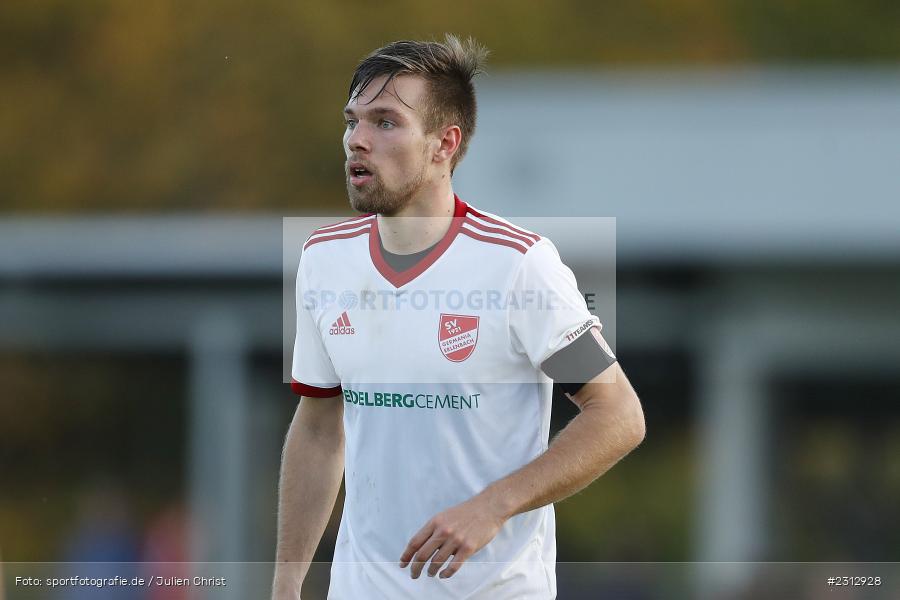 Tobias Väth, Sportgelände, Erlenbach, 31.10.2021, BFV, sport, action, Fussball, Deutschland, Oktober 2021, Saison 2021/2022, Kreisliga Würzburg, TSV, SVE, TSV Karlburg II, SV Erlenbach - Bild-ID: 2312928 Tobias Väth, Sportgelände, Erlenbach, 31.10.2021, BFV, sport, action, Fussball, Deutschland, Oktober 2021, Saison 2021/2022, Kreisliga Würzburg, TSV, SVE, TSV Karlburg II, SV Erlenbach - Bild-ID: 2312928