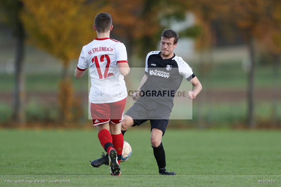 Viktor Ziegler, Sportgelände, Erlenbach, 31.10.2021, BFV, sport, action, Fussball, Deutschland, Oktober 2021, Saison 2021/2022, Kreisliga Würzburg, TSV, SVE, TSV Karlburg II, SV Erlenbach - Bild-ID: 2312932
