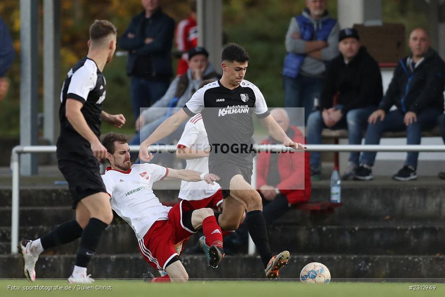 Max Lambrecht, Sportgelände, Erlenbach, 31.10.2021, BFV, sport, action, Fussball, Deutschland, Oktober 2021, Saison 2021/2022, Kreisliga Würzburg, TSV, SVE, TSV Karlburg II, SV Erlenbach - Bild-ID: 2312949