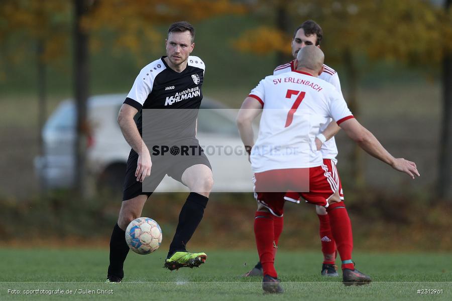 Patrick Plawky, Sportgelände, Erlenbach, 31.10.2021, BFV, sport, action, Fussball, Deutschland, Oktober 2021, Saison 2021/2022, Kreisliga Würzburg, TSV, SVE, TSV Karlburg II, SV Erlenbach - Bild-ID: 2312961