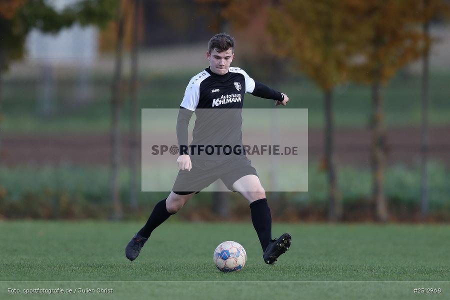 Luis Kohlmann, Sportgelände, Erlenbach, 31.10.2021, BFV, sport, action, Fussball, Deutschland, Oktober 2021, Saison 2021/2022, Kreisliga Würzburg, TSV, SVE, TSV Karlburg II, SV Erlenbach - Bild-ID: 2312968 Luis Kohlmann, Sportgelände, Erlenbach, 31.10.2021, BFV, sport, action, Fussball, Deutschland, Oktober 2021, Saison 2021/2022, Kreisliga Würzburg, TSV, SVE, TSV Karlburg II, SV Erlenbach - Bild-ID: 2312968